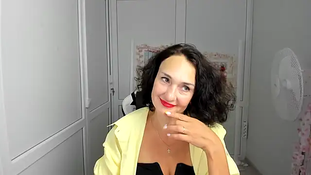 Snapshot of OliviaKateee chatting on July 1, 2026, 12:07 pm OliviaKateee online show from July 1, 2026, 12:07 pm