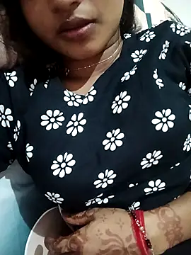 avii5 online show from July 28, 2026, 9:25 pm