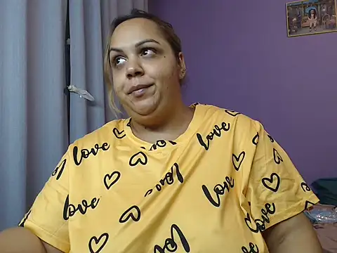 mellybbw online show from July 4, 2026, 9:10 pm