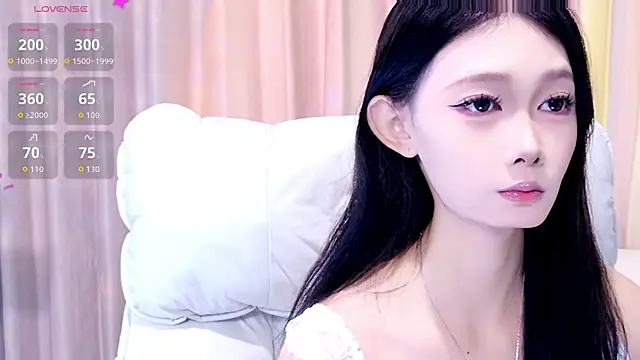 Snapshot of YangYang-0805 chatting on August 9, 2026, 5:01 am YangYang-0805 online show from August 9, 2026, 5:01 am
