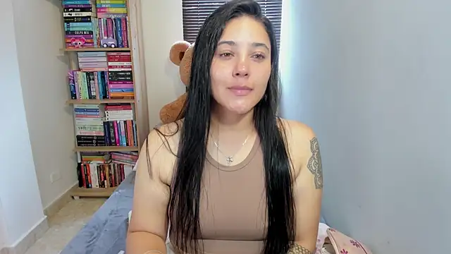 foxwen online show from July 21, 2026, 1:35 pm