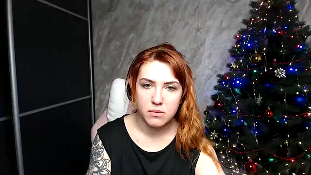 Reginasmilee online show from December 17, 2025, 1:55 am