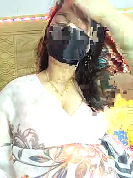Naughty-Queen2 online show from June 28, 2026, 7:31 pm
