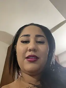 Valentina Tilly online show from June 24, 2026, 10:31 pm
