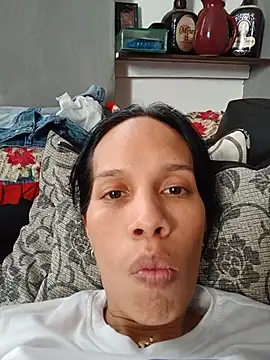 sinai sexy online show from July 1, 2026, 1:45 pm