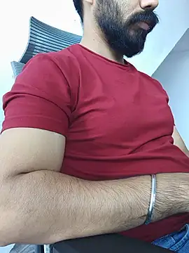 8inch hunk19 online show from June 26, 2026, 6:40 am
