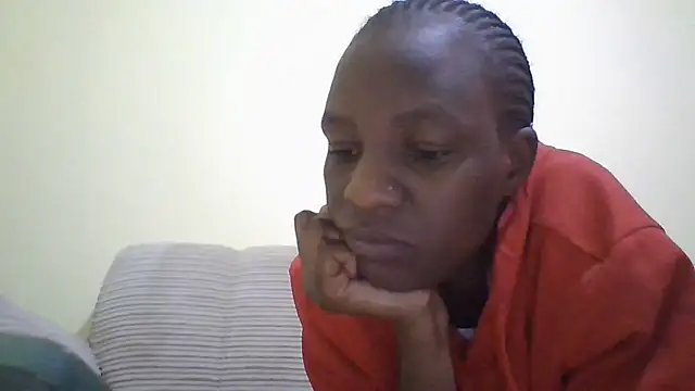 Savannah Leex online show from July 3, 2026, 8:21 am