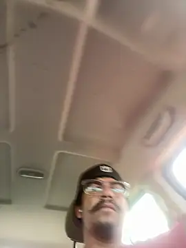 Snapshot of FATdadDicK chatting on June 24, 2026, 3:22 pm FATdadDicK online show from June 24, 2026, 3:22 pm