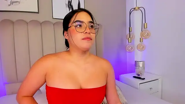 MarahBaker35 online show from July 28, 2026, 1:01 am