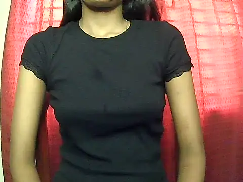 Snapshot of Siyaralove chatting on July 31, 2026, 5:07 am Siyaralove online show from July 31, 2026, 5:07 am