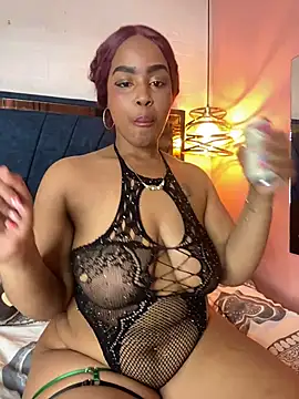 Snapshot of Ayla_Noir chatting on July 15, 2026, 4:01 pm Ayla Noir online show from July 15, 2026, 4:01 pm