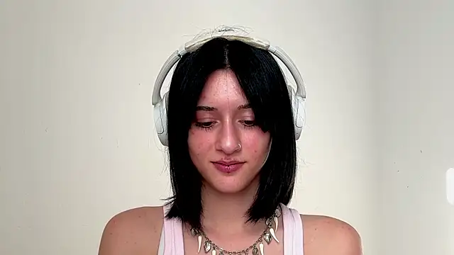NakishaPreedom online show from June 25, 2026, 4:44 pm