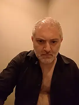 Alessio8000 online show from June 30, 2026, 11:39 pm