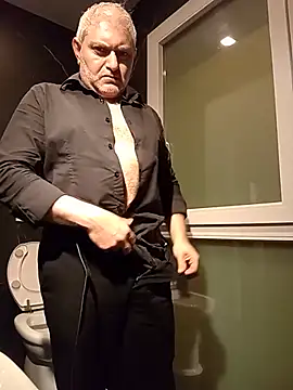 Alessio8000 online show from July 2, 2026, 11:22 pm