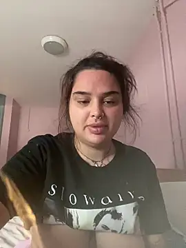Snapshot of sabrinaslut chatting on June 27, 2026, 4:12 pm sabrinaslut online show from June 27, 2026, 4:12 pm