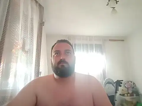 Horneymonster222 online show from June 28, 2026, 5:46 am