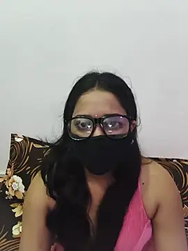 Snapshot of Monika_767 chatting on July 3, 2026, 4:02 pm Monika 767 online show from July 3, 2026, 4:02 pm