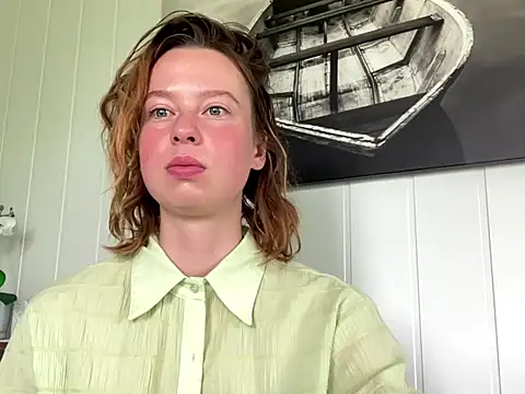BettyFlirty online show from July 6, 2026, 7:27 am