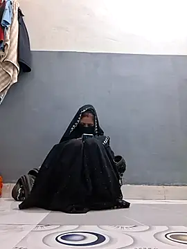 Snapshot of Sari-cam chatting on July 21, 2026, 6:16 am Sari-cam online show from July 21, 2026, 6:16 am