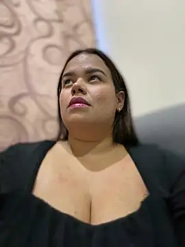 AliceStarshine online show from March 2, 2025, 11:09 pm