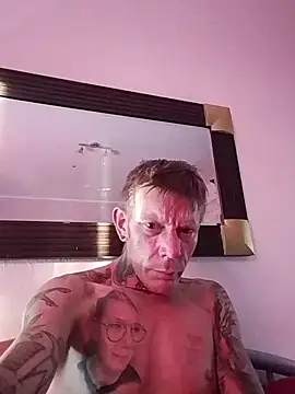 mr candy1986 online show from July 14, 2026, 5:51 pm