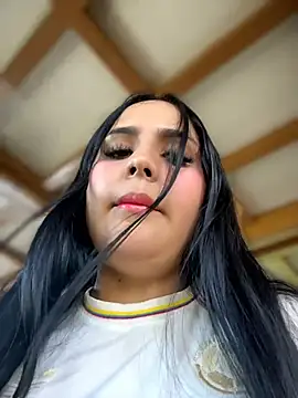 Snapshot of Noa__Harper chatting on July 7, 2026, 8:35 pm Noa Harper online show from July 7, 2026, 8:35 pm