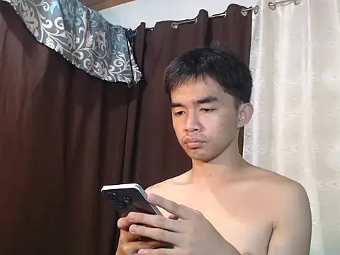 HotNextDoor online show from July 7, 2026, 6:47 am