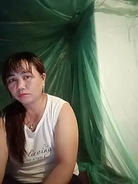 Snapshot of Mai-lingg chatting on July 8, 2026, 2:54 pm Mai-lingg online show from July 8, 2026, 2:54 pm