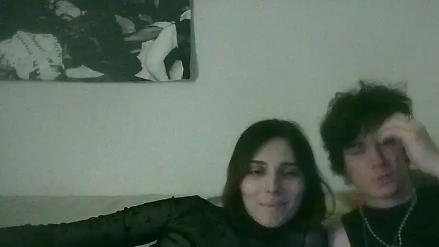 Snapshot of AustenSweet chatting on July 11, 2026, 7:05 pm AustenSweet online show from July 11, 2026, 7:05 pm