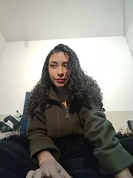 Snapshot of Danna-tella chatting on July 23, 2026, 5:27 am Danna-tella online show from July 23, 2026, 5:27 am