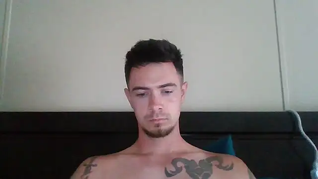 Malemodelxxl online show from July 8, 2026, 8:13 pm
