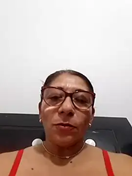 Luna Sae online show from July 11, 2026, 1:08 am
