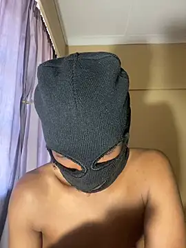 Snapshot of blackk44- chatting on July 19, 2026, 1:04 pm blackk44- online show from July 19, 2026, 1:04 pm