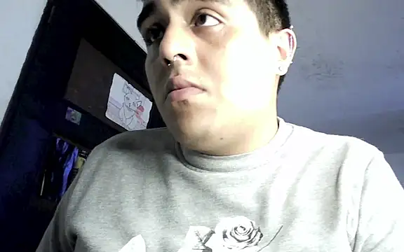 Estrella 4 online show from July 10, 2026, 8:44 pm
