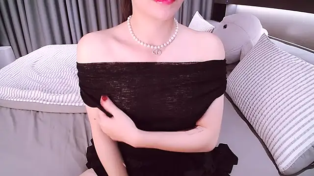 SungkyunnKwan online show from November 5, 2025, 1:05 am