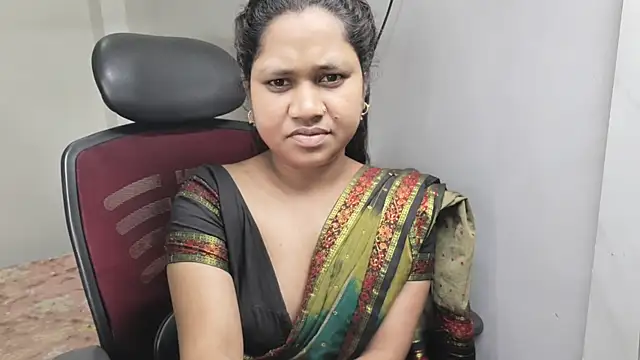 Shakina begam43 online show from July 10, 2026, 5:15 pm