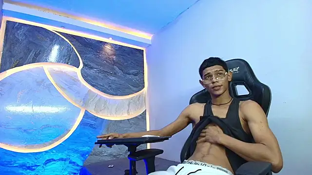 sex boy33  online show from July 23, 2026, 6:55 am