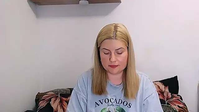alisenties online show from July 15, 2026, 2:22 pm