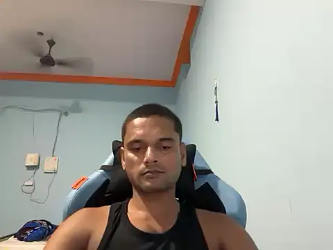 Snapshot of super01010 chatting on July 20, 2026, 4:53 pm super01010 online show from July 20, 2026, 4:53 pm