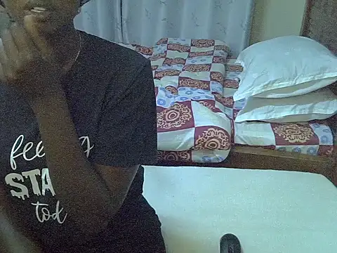 sweet carmella online show from July 13, 2026, 6:22 pm