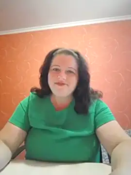 Snapshot of Moonshade30 chatting on July 17, 2026, 11:28 am Moonshade30 online show from July 17, 2026, 11:28 am