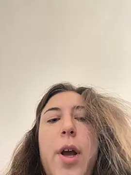 Snapshot of kate_nicepops332222 chatting on August 3, 2026, 9:04 am kate nicepops332222 online show from August 3, 2026, 9:04 am