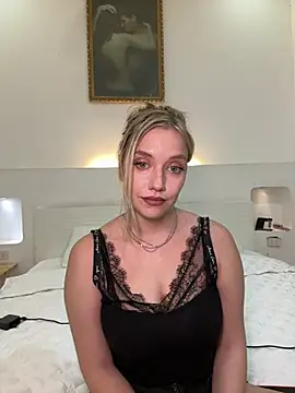 Snapshot of Eva_Lucifer chatting on July 18, 2026, 1:59 pm Eva Lucifer online show from July 18, 2026, 1:59 pm