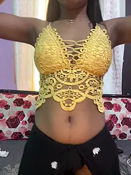 Precious Queen  online show from July 25, 2026, 6:44 am