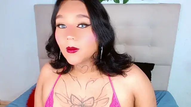 SalomeMiranda online show from July 22, 2026, 2:47 am