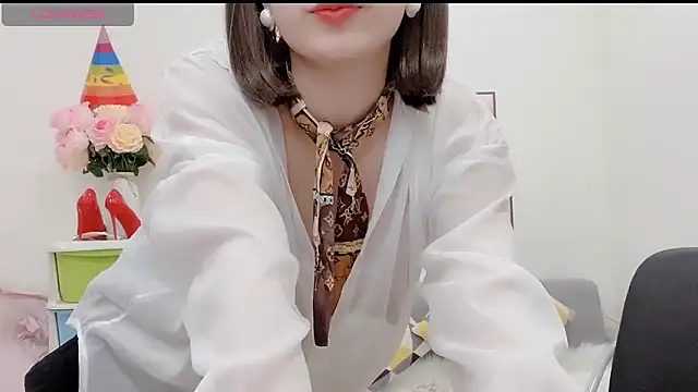 Katy Bae online show from January 18, 2025, 6:24 am