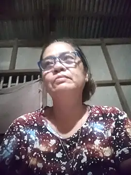 Snapshot of che_merly20 chatting on August 2, 2026, 6:06 pm che merly20 online show from August 2, 2026, 6:06 pm