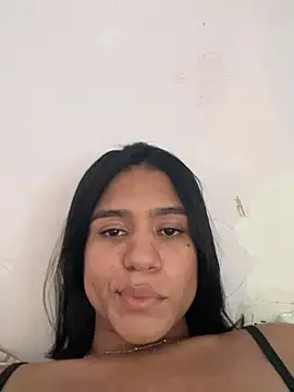 Snapshot of Selene_cute_ chatting on July 29, 2026, 8:18 pm Selene cute online show from July 29, 2026, 8:18 pm