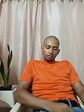 comlombia2 online show from July 28, 2026, 6:42 am
