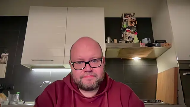 theitalianbear online show from December 10, 2024, 5:33 pm